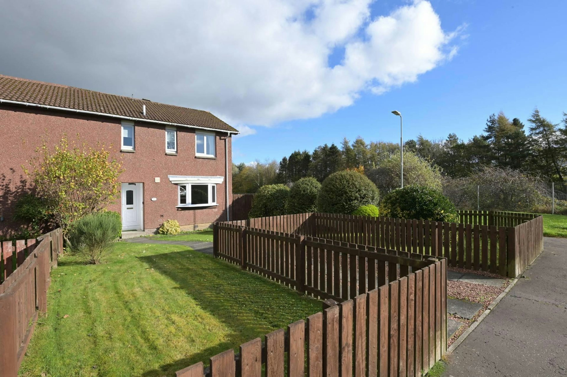 181 Raeburn Rigg, Livingston, EH54 8PJ