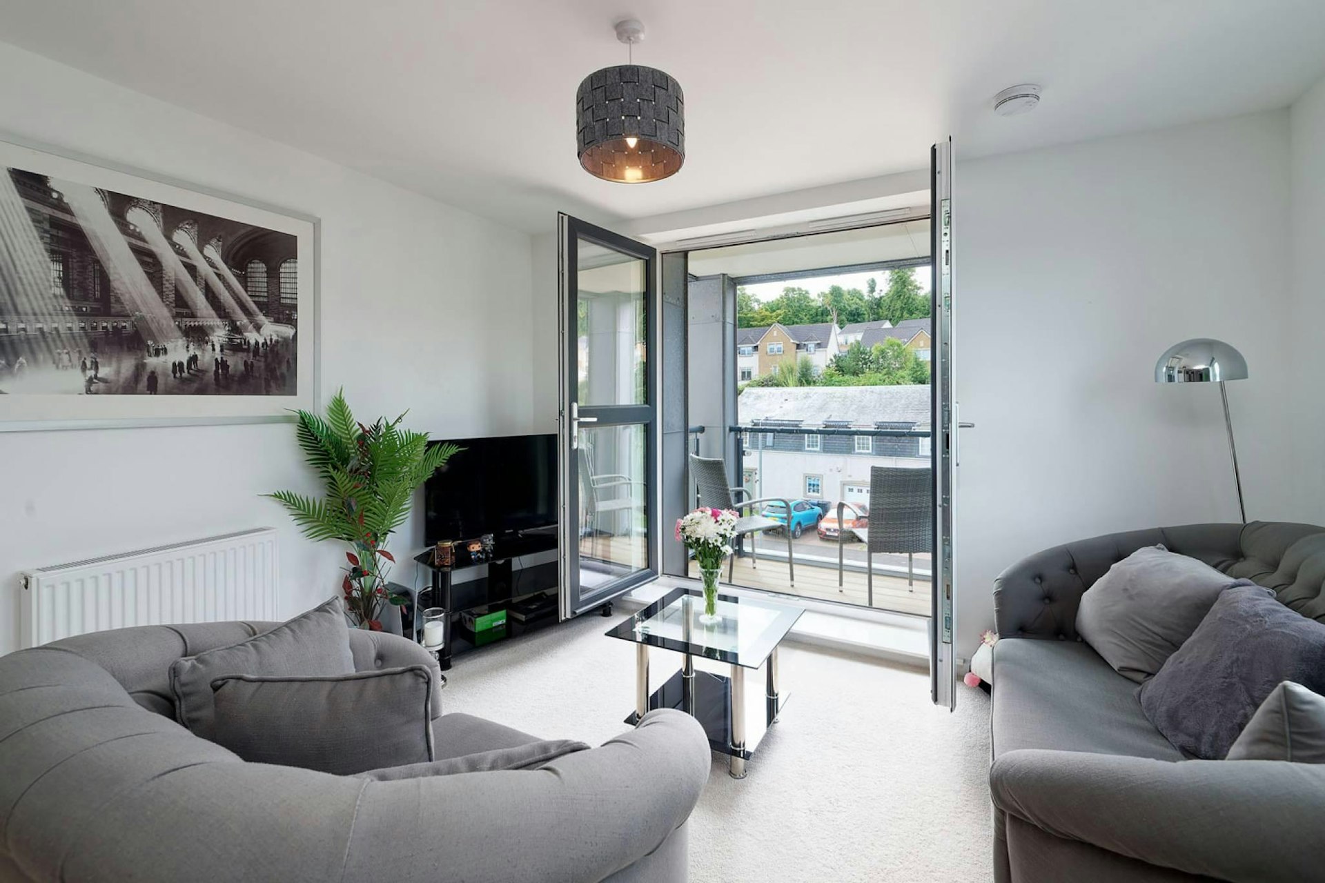 Flat 2/1, 12 Hollybush Lane, Port Glasgow, PA14 6QZ