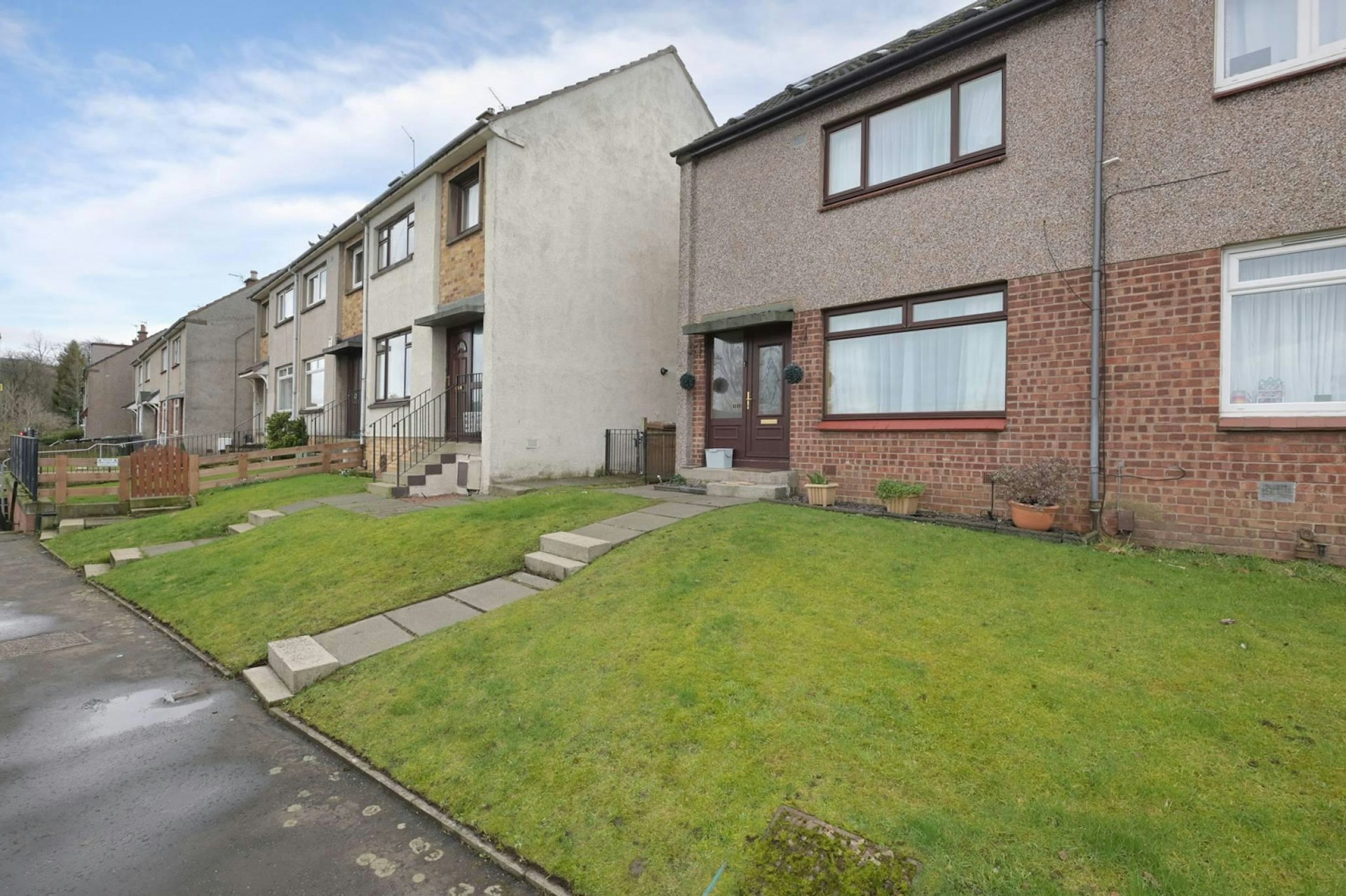51 Inglis Green Road, Redhall, Edinburgh, EH14 2EY