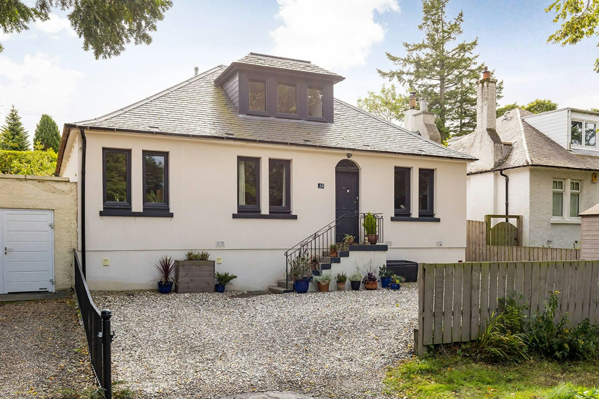 42 Greenbank Drive, Greenbank, Edinburgh, EH10 5RF