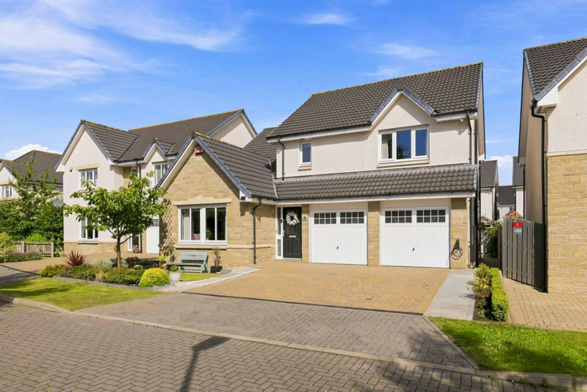 3 Stair Place, Kirkliston, Edinburgh, EH29 9GL