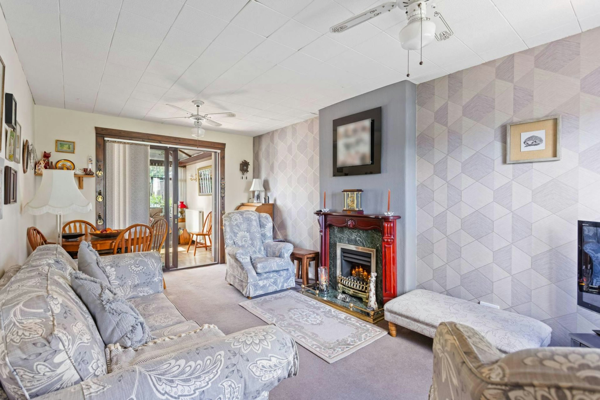 61 Moorfoot View, Bonnyrigg, EH19 3EP