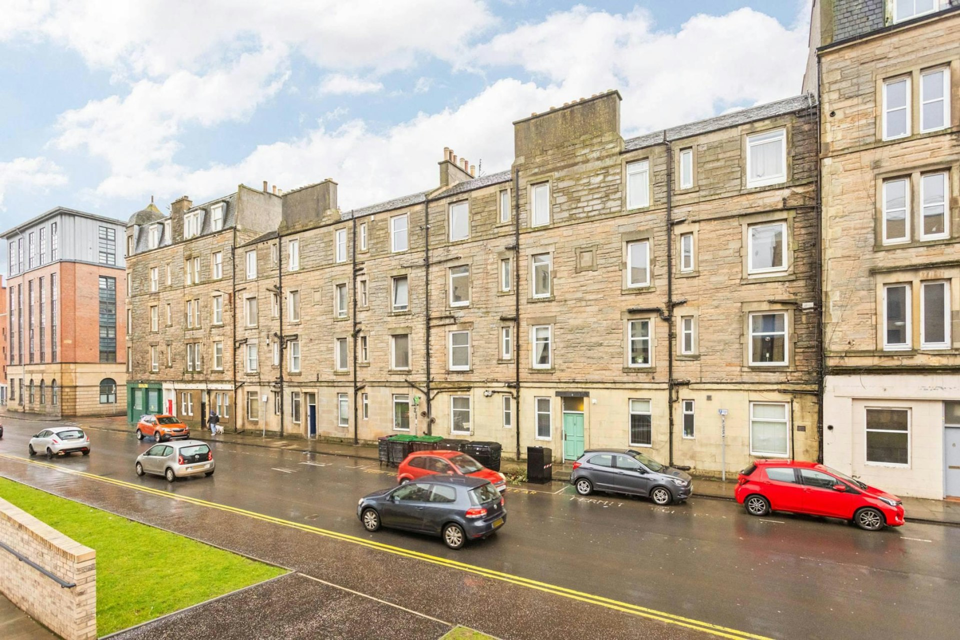 Flat 2F2 8 Salamander Street, Leith, Edinburgh, EH6 7HR