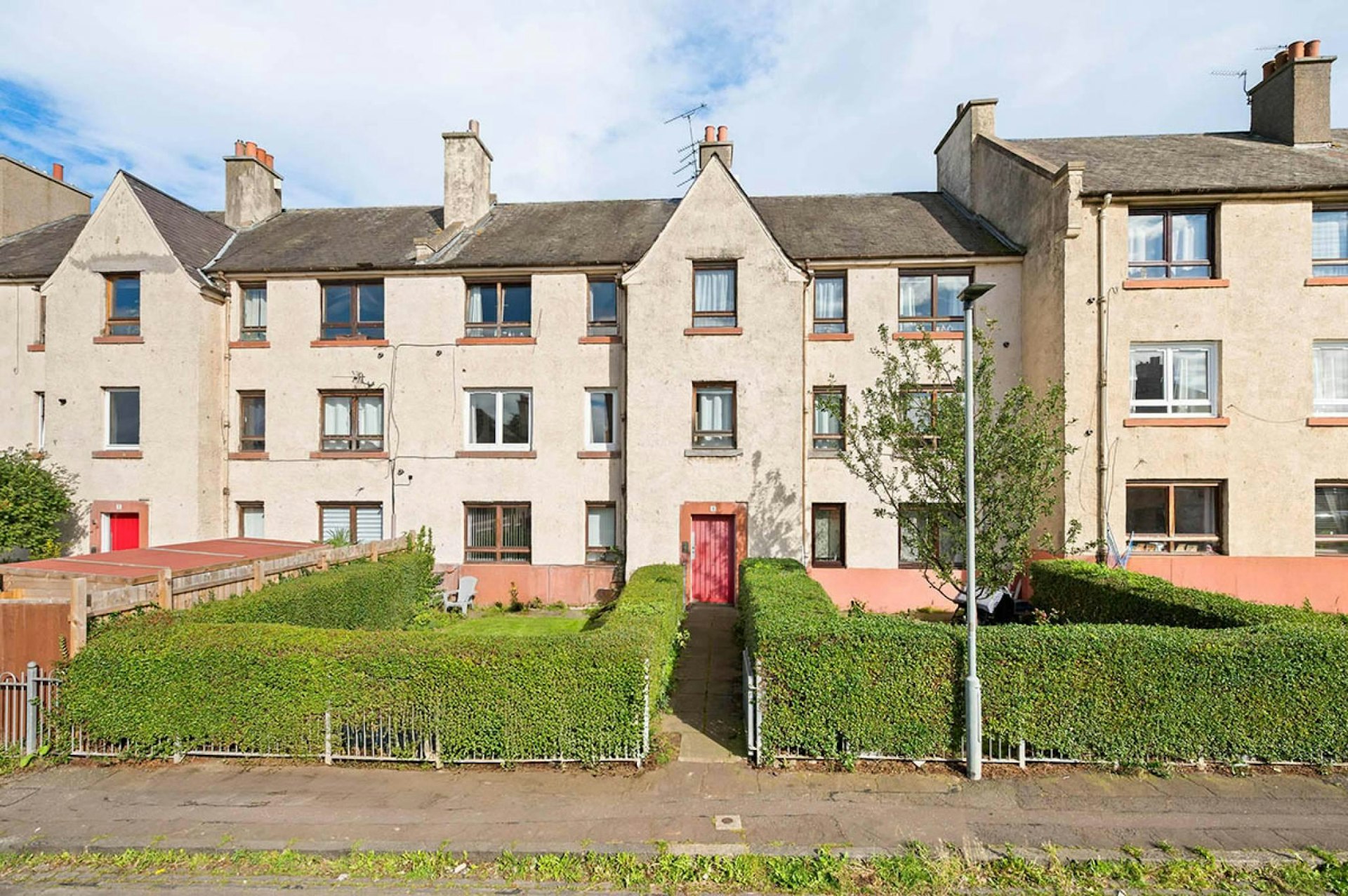 5/3 Royston Mains Road, Granton, Edinburgh, EH5 1JQ