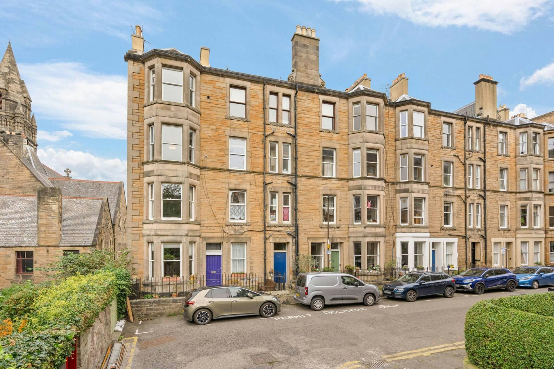 2f1 14 Viewforth Gardens, Bruntsfield, Edinburgh, EH10 4EU