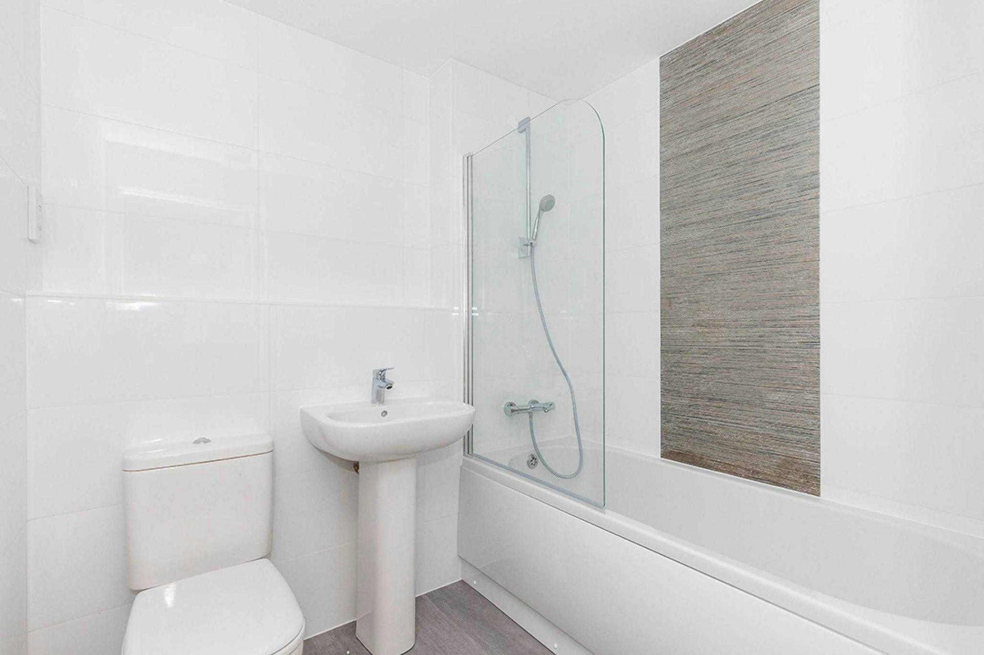 Two Bed, Embankment West 5 Elfin Square, ,… McEwan Fraser Legal