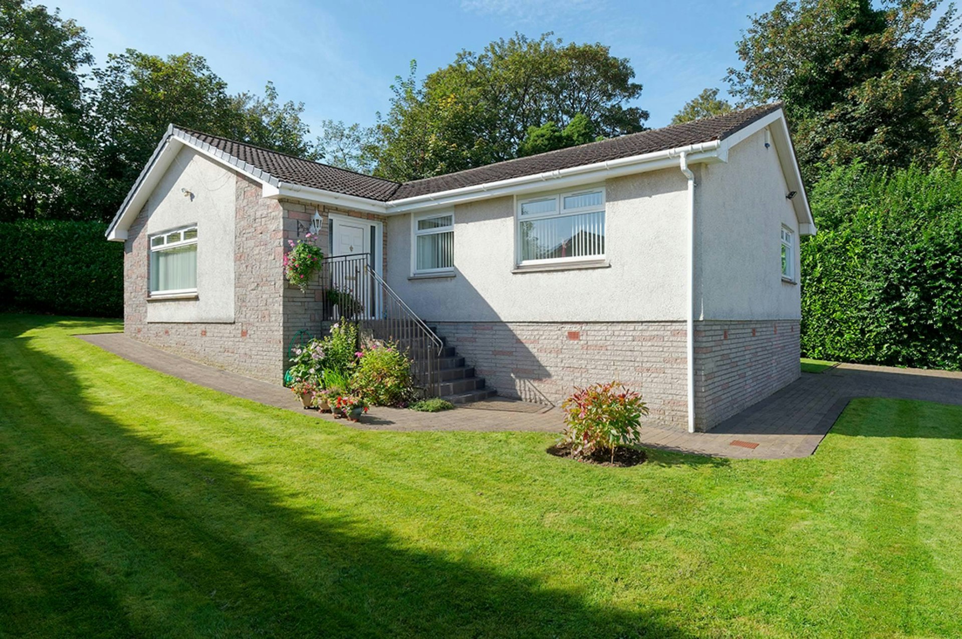 25 Crosslee Street, Glasgow, G52 1SL McEwan Fraser Legal