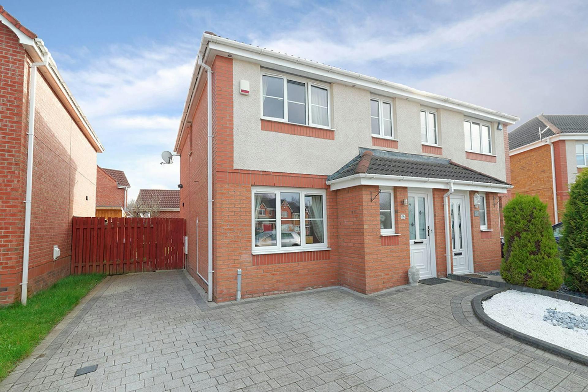 56 Redpath Drive, Cambuslang, G72 7UA McEwan Fraser Legal