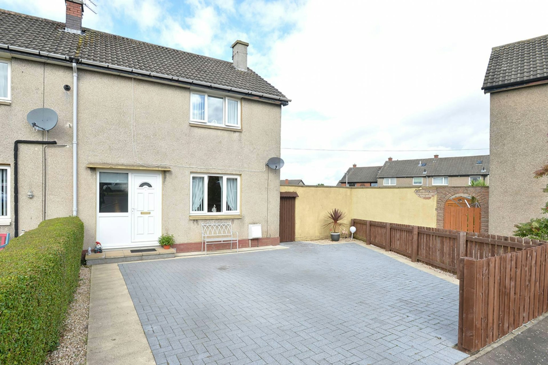 20 Chester View, Mayfield, Dalkeith, EH22 5PJ McEwan Fraser Legal