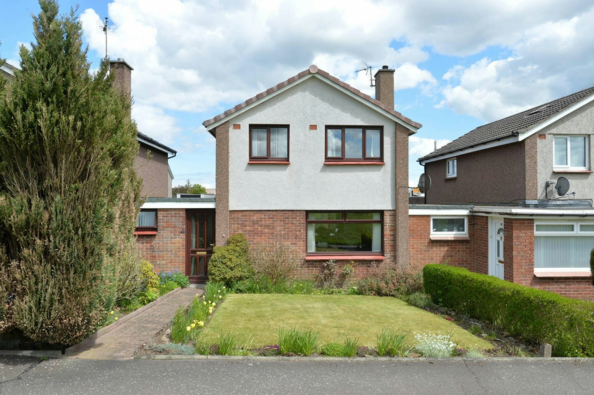 88 Penicuik Road, , Roslin, EH25 9NQ McEwan Fraser Legal