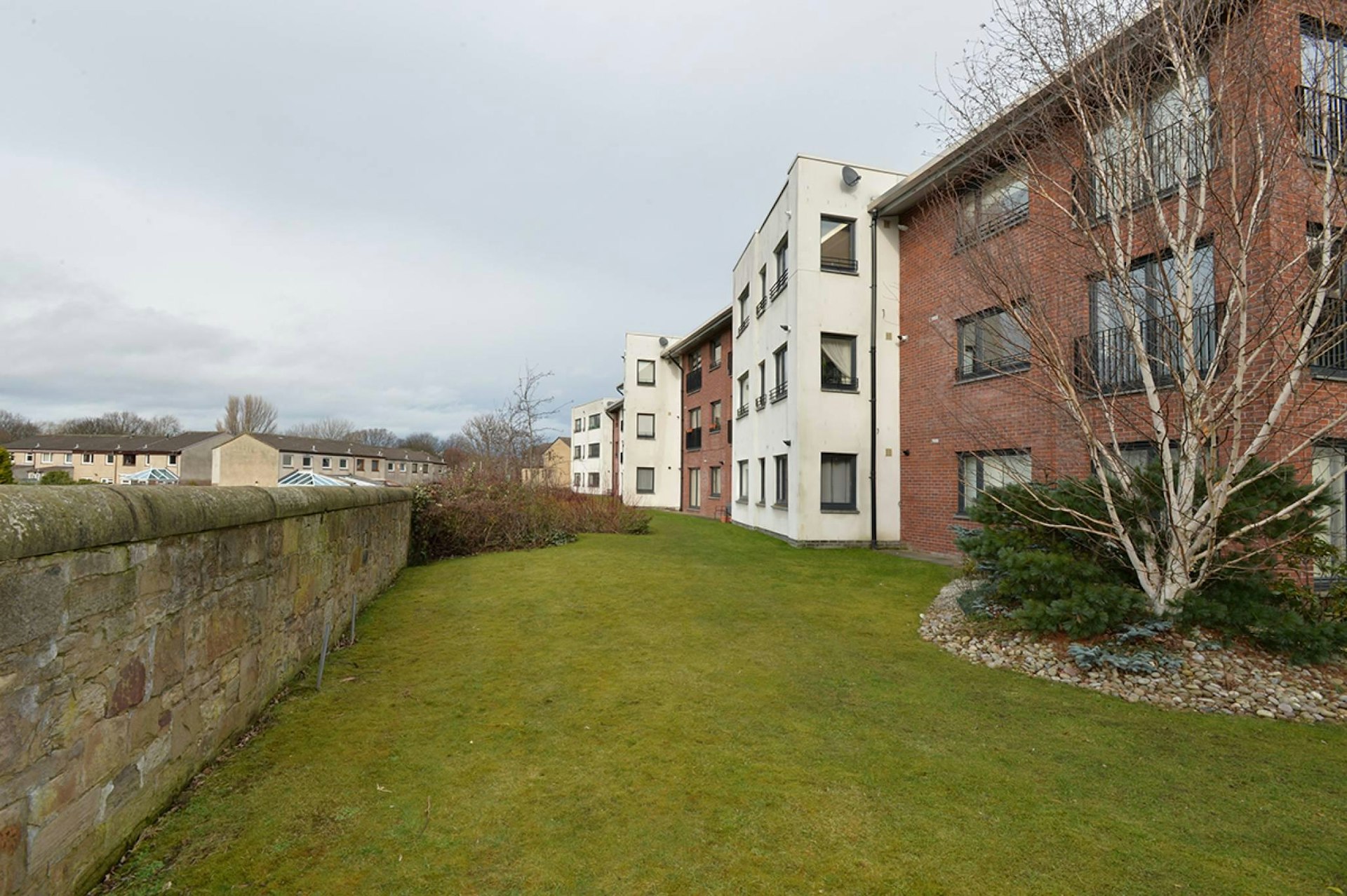 5/9 New Mart Gardens, Chesser, Edinburgh, EH14… McEwan Fraser Legal