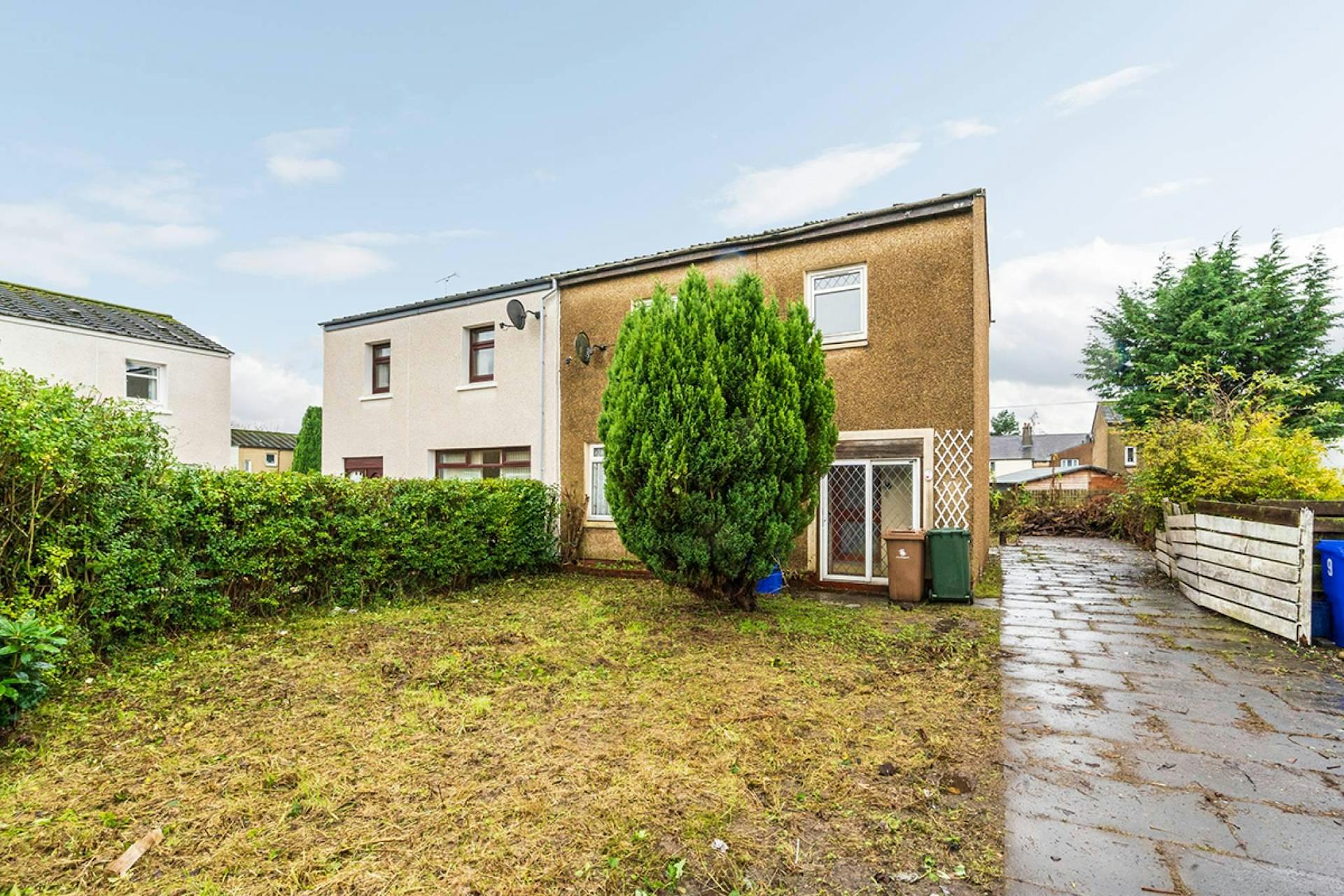 7 Vorlich Place, Cornton, Stirling, FK9 5DF McEwan Fraser Legal