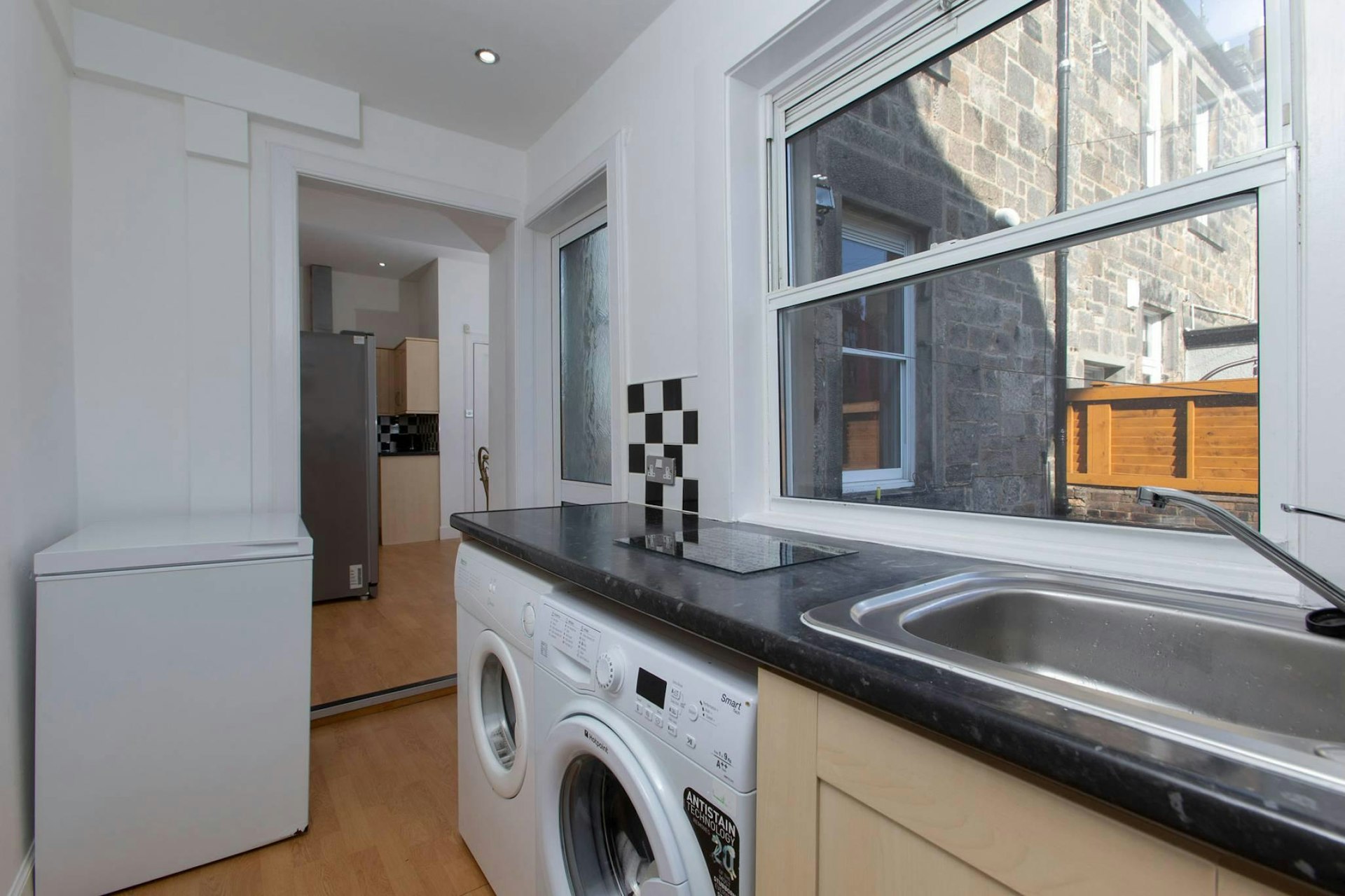 10 Dudley Avenue, Trinity, Edinburgh, EH6 4PN McEwan Fraser Legal