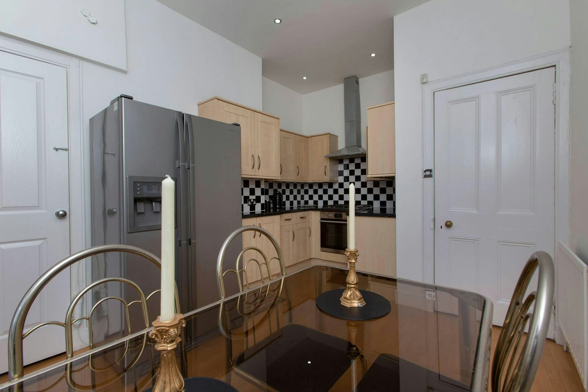 10 Dudley Avenue, Trinity, Edinburgh, EH6 4PN McEwan Fraser Legal