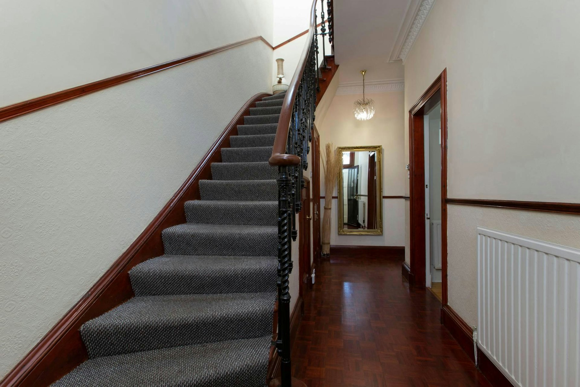 10 Dudley Avenue, Trinity, Edinburgh, EH6 4PN McEwan Fraser Legal