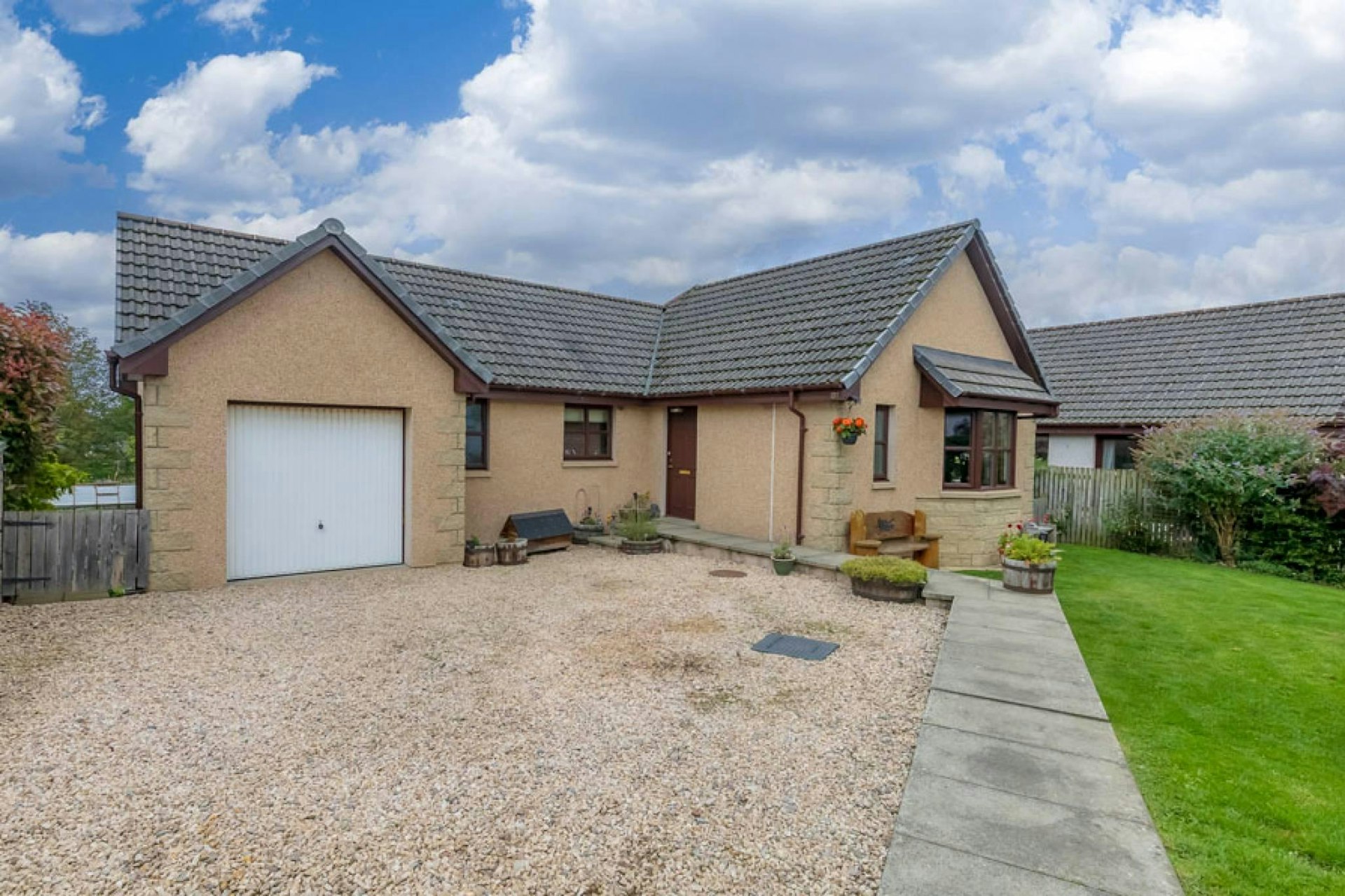 137 Balnageith Rise, Forres, IV36 2HF