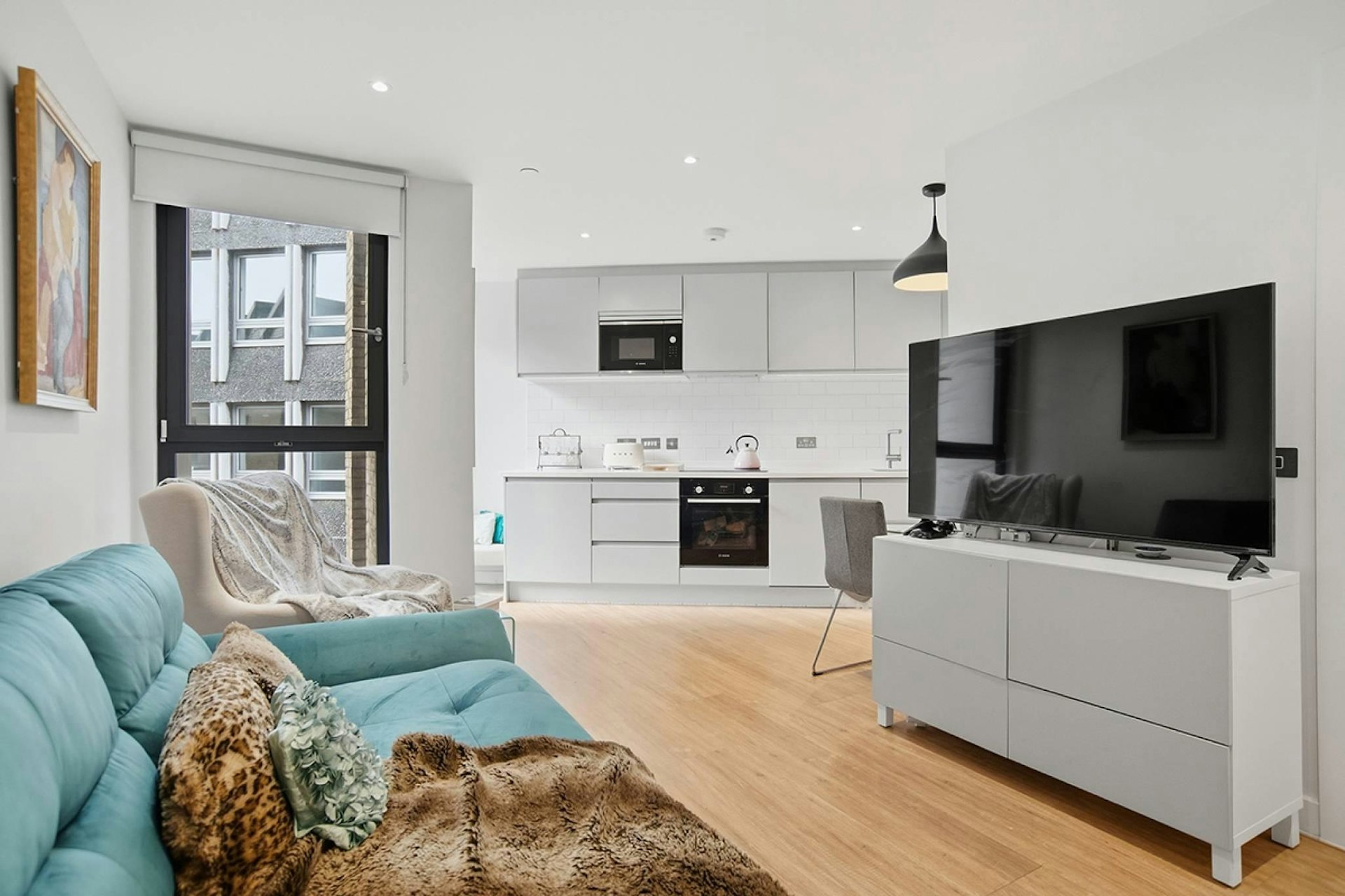 Flat 19, 29 King's Stables Road, Old Town, Edinburgh, EH1 2AP