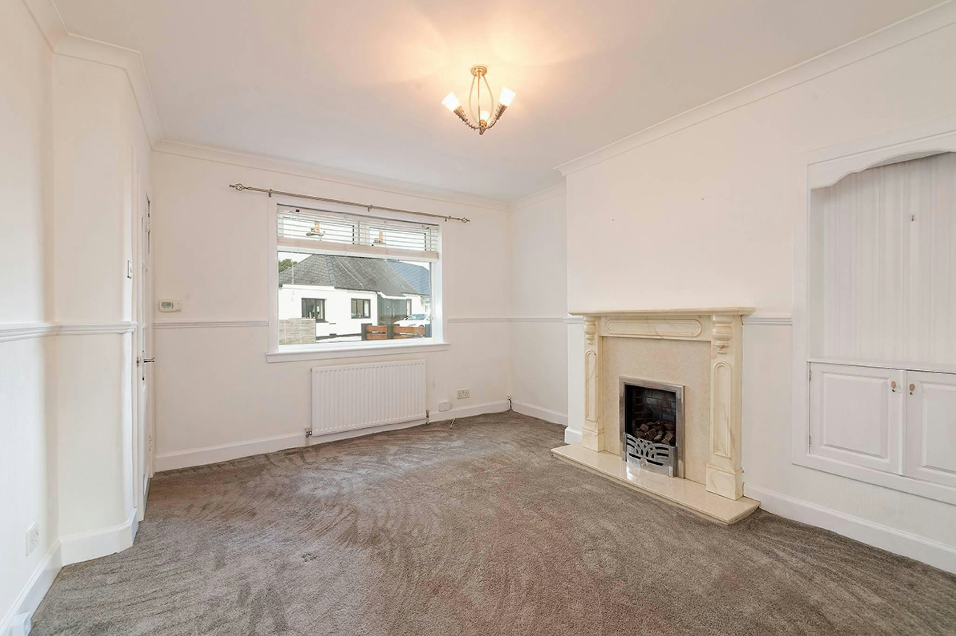 71 Eastern Crescent, Garden City, Kilbirnie, KA25 6JL
