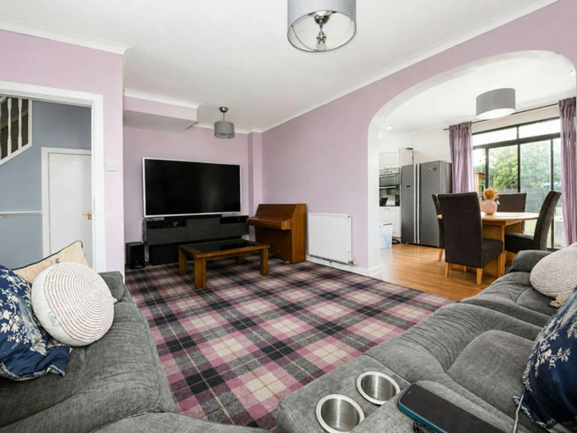 18 Silverknowes Eastway, Silverknowes, Edinburgh, EH4 5NE