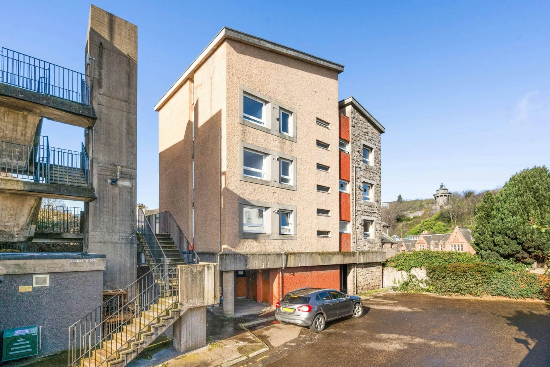 3/5 Browns Close, Old Town, Edinburgh, EH8 8BT