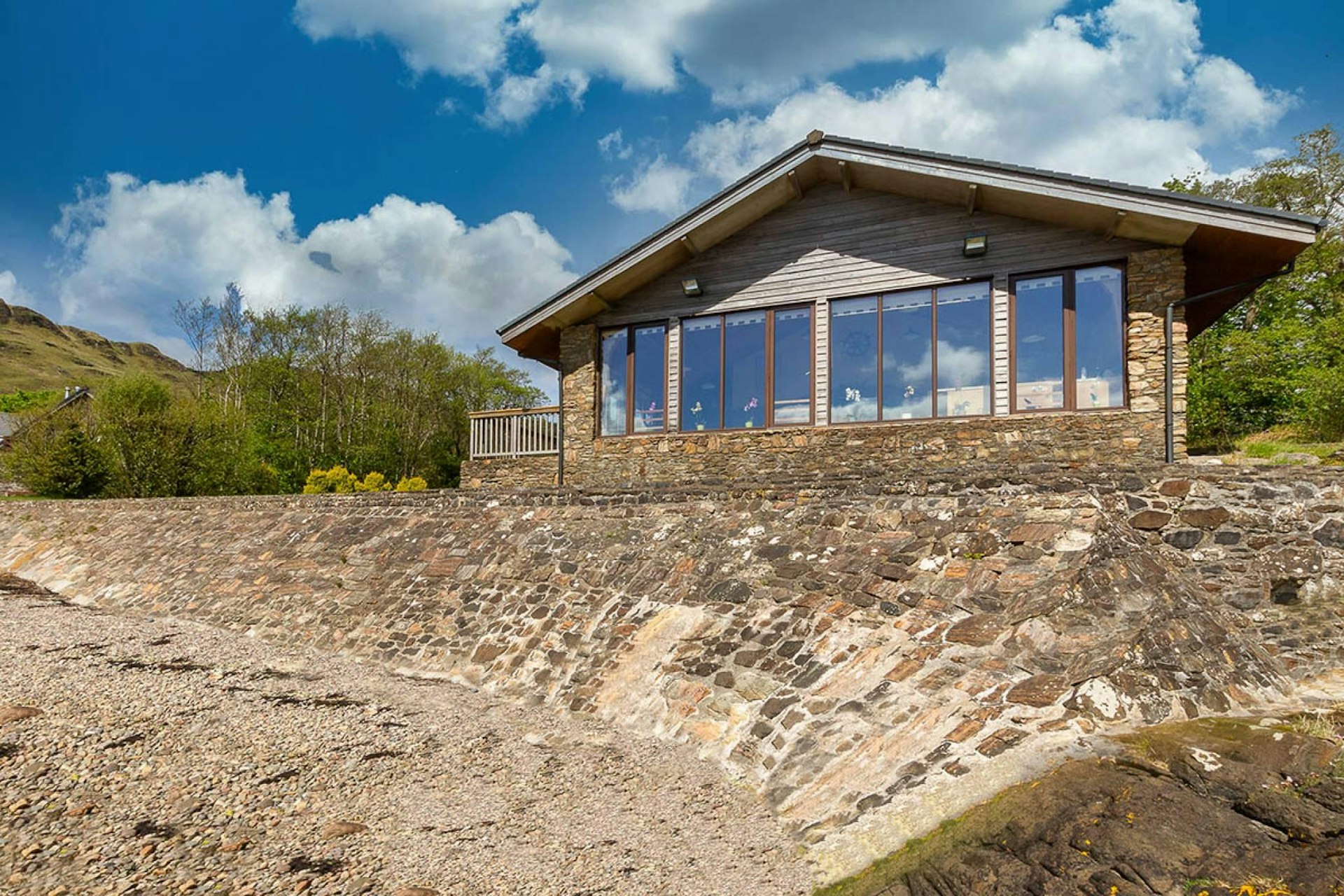 Melfort Pier and Harbour, Melfort, Kilmerford,… McEwan Fraser Legal