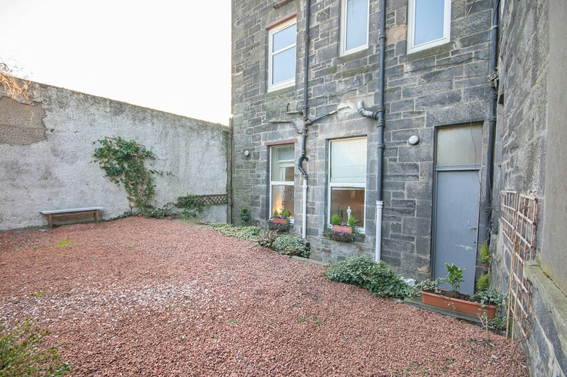 29B Salamander Street, Edinburgh, EH6 7JZ McEwan Fraser Legal