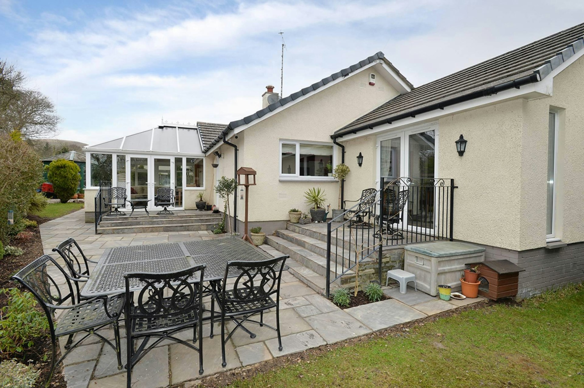 4 Woodfield Park, Bilston, Roslin, EH25 9SZ McEwan Fraser Legal