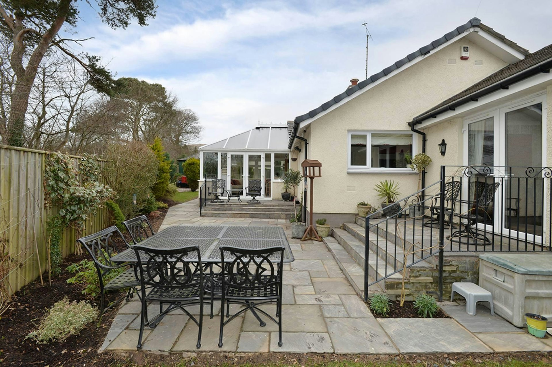 4 Woodfield Park, Bilston, Roslin, EH25 9SZ McEwan Fraser Legal