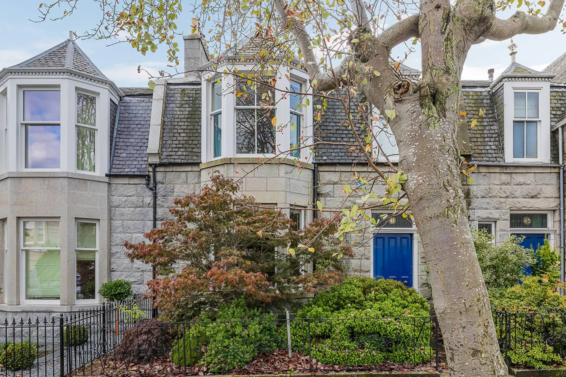 41 Carlton Place, Aberdeen, AB15 4BR McEwan Fraser Legal