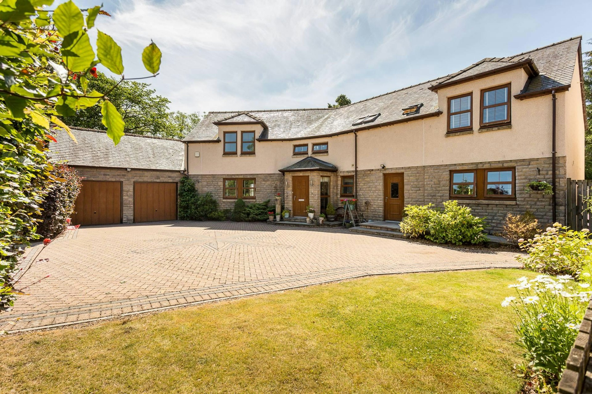 Properties For Sale [SEPTEMBER 2022] McEwan Fraser Legal