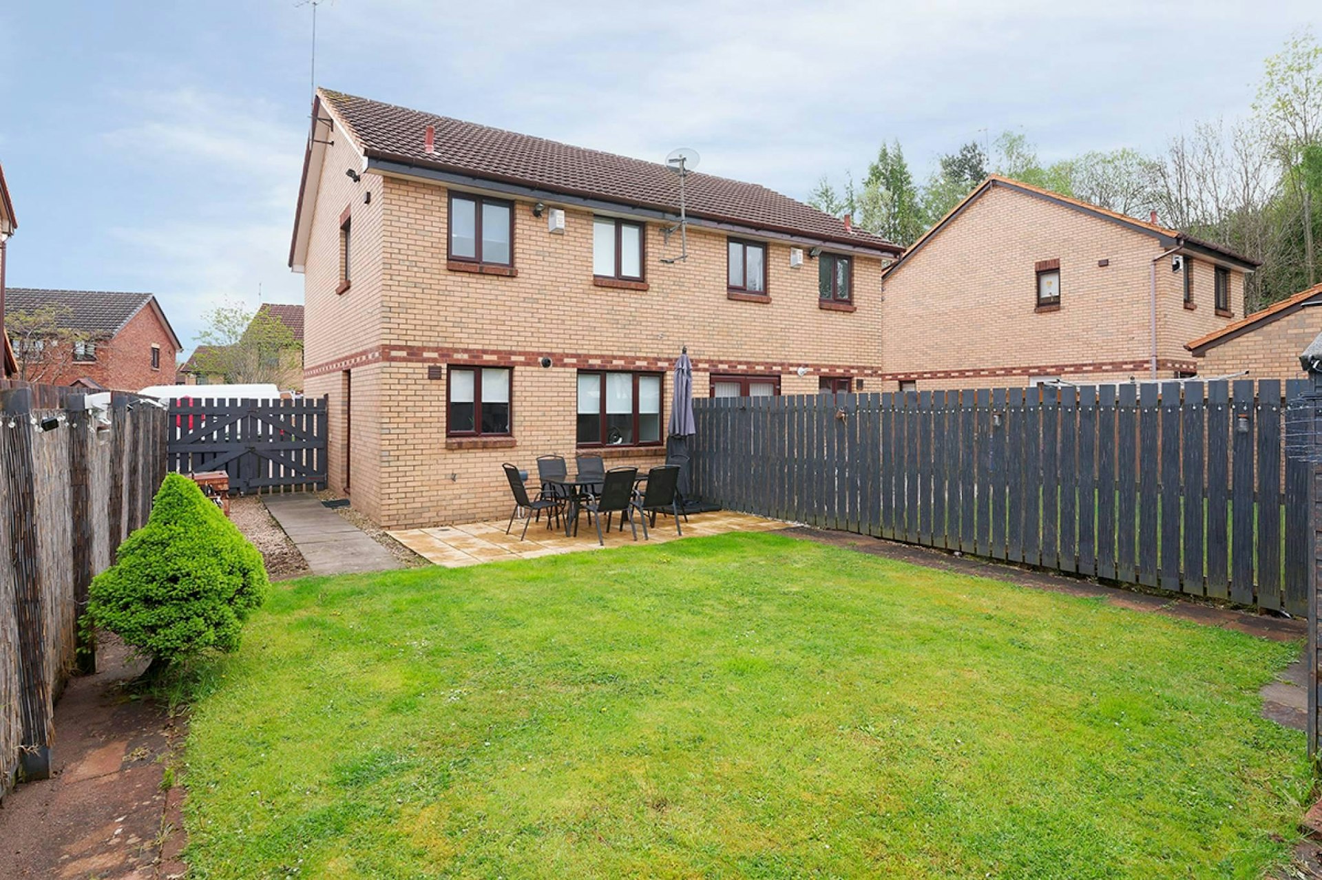 55 Castle Gardens, Paisley, PA2 9RA McEwan Fraser Legal