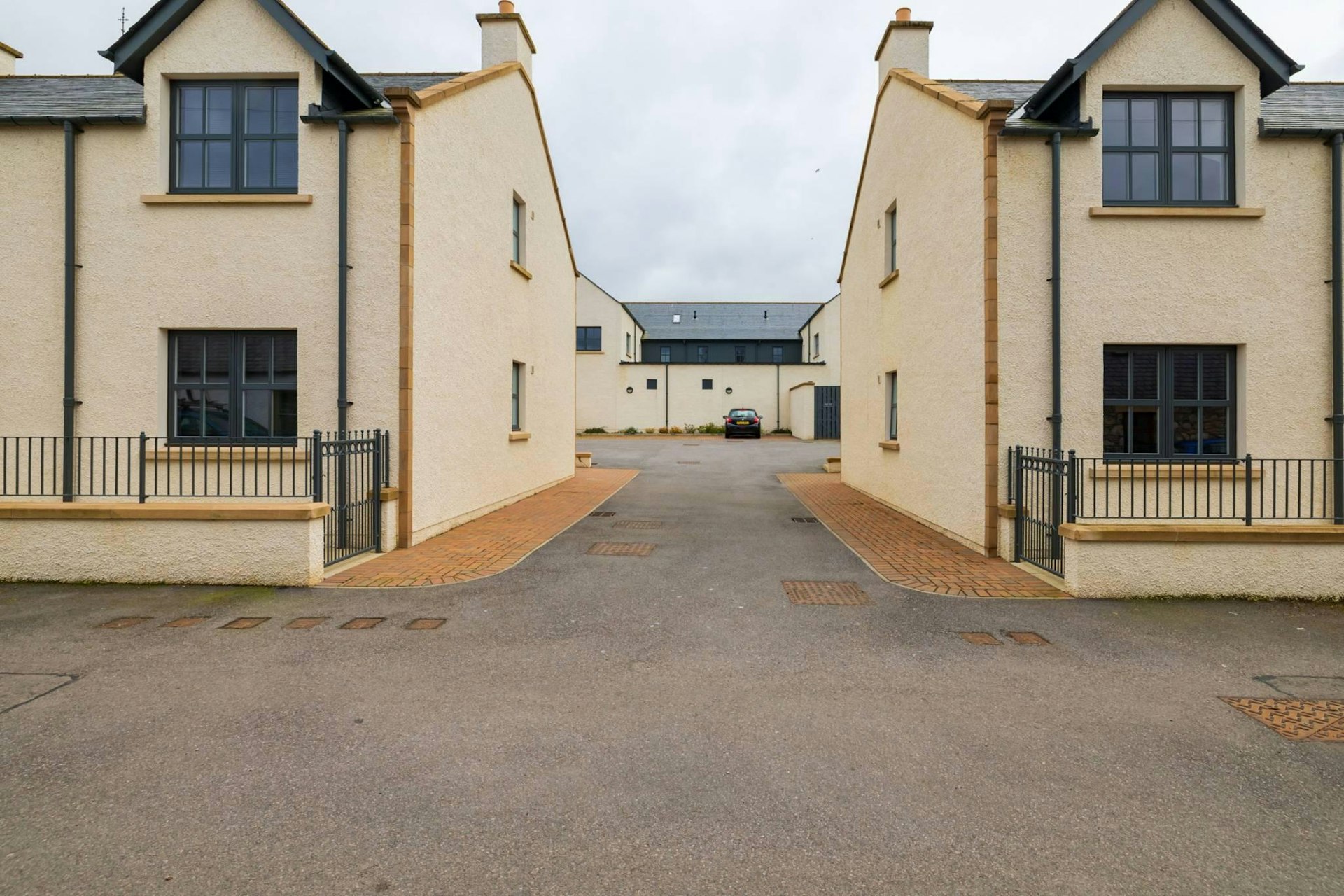 9 Maxwell Street, Fochabers, IV32 7DE McEwan Fraser Legal