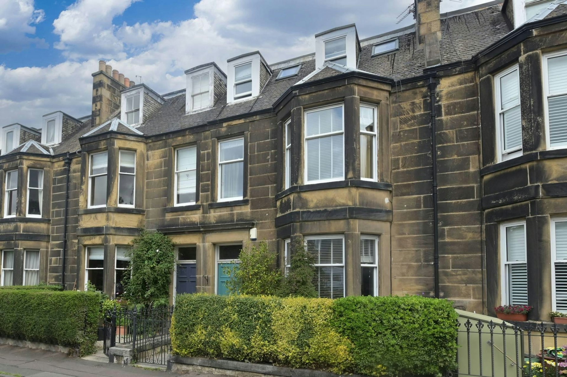 5 Queen's Bay Crescent, Brunstane, Edinburgh, EH15 2NA