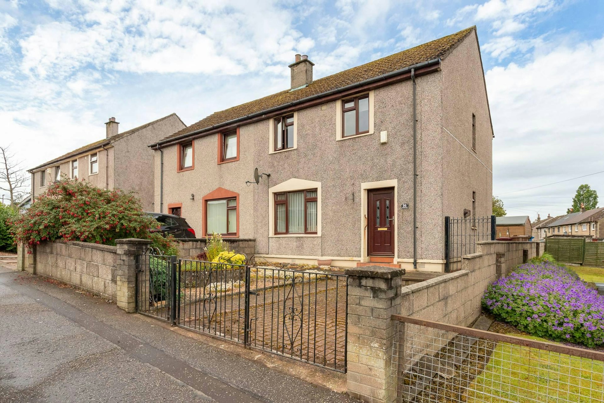 96 Ballindean Road, Dundee, DD4 8NZ
