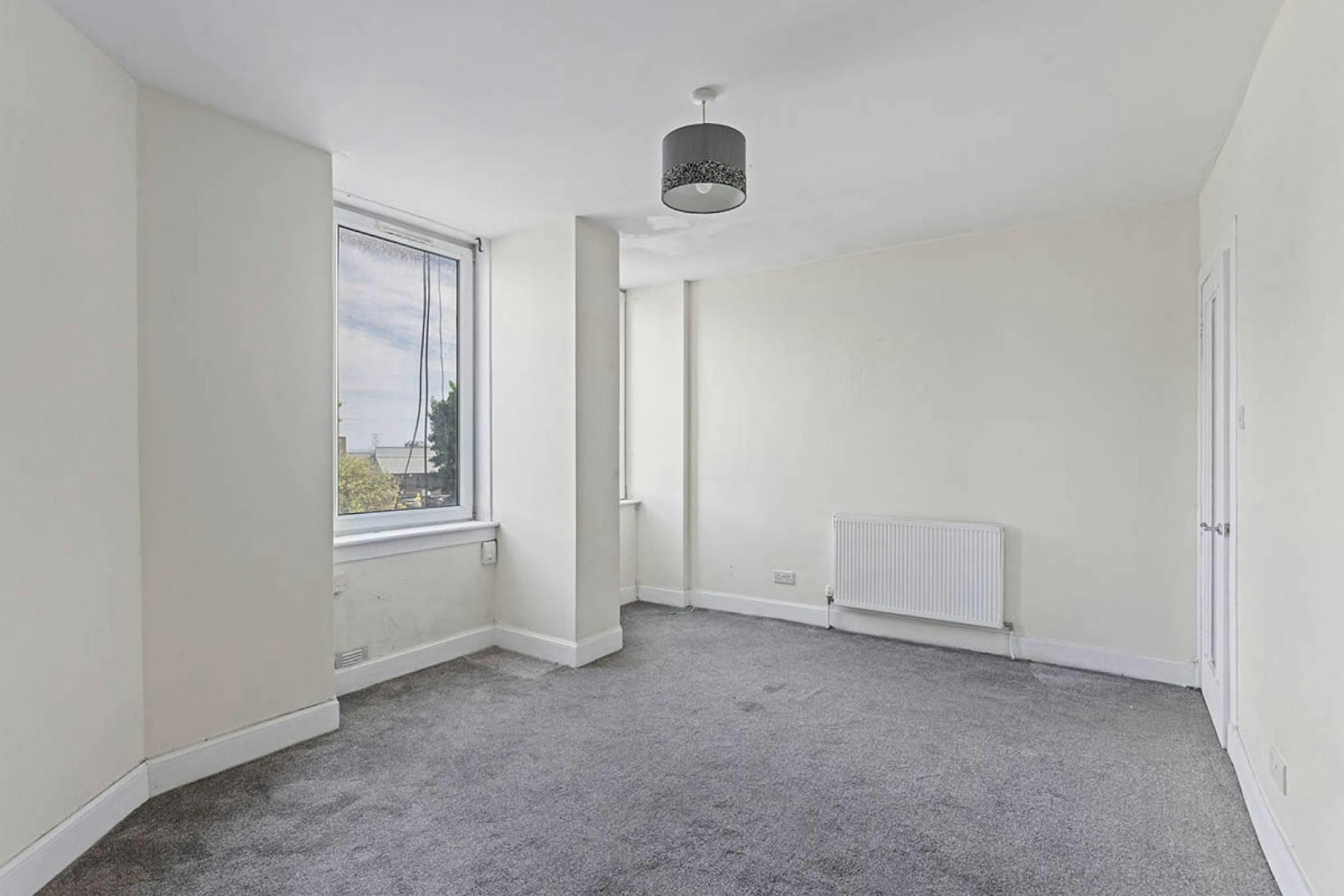 1F2, 38 Seafield Road, Seafield, Edinburgh, EH6 7LQ
