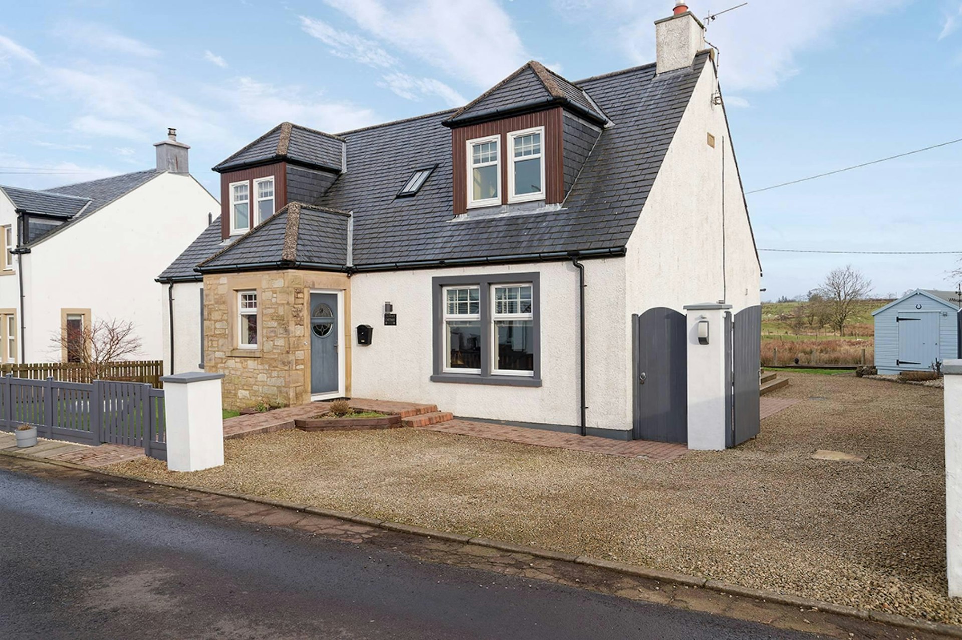 Siennas Cottage Townhead Of Auchentiber, Auchentiber, Kilwinning, KA13 7RR