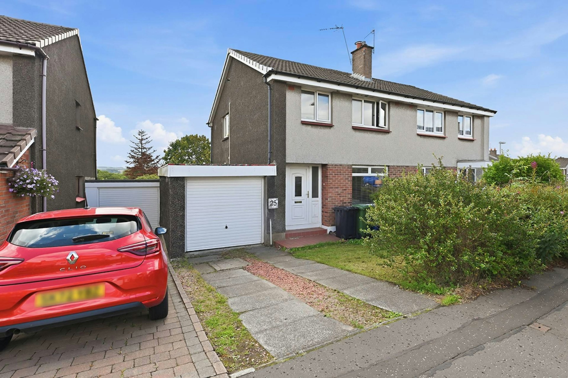 25 Muirhead Place, Penicuik, EH26 0LE