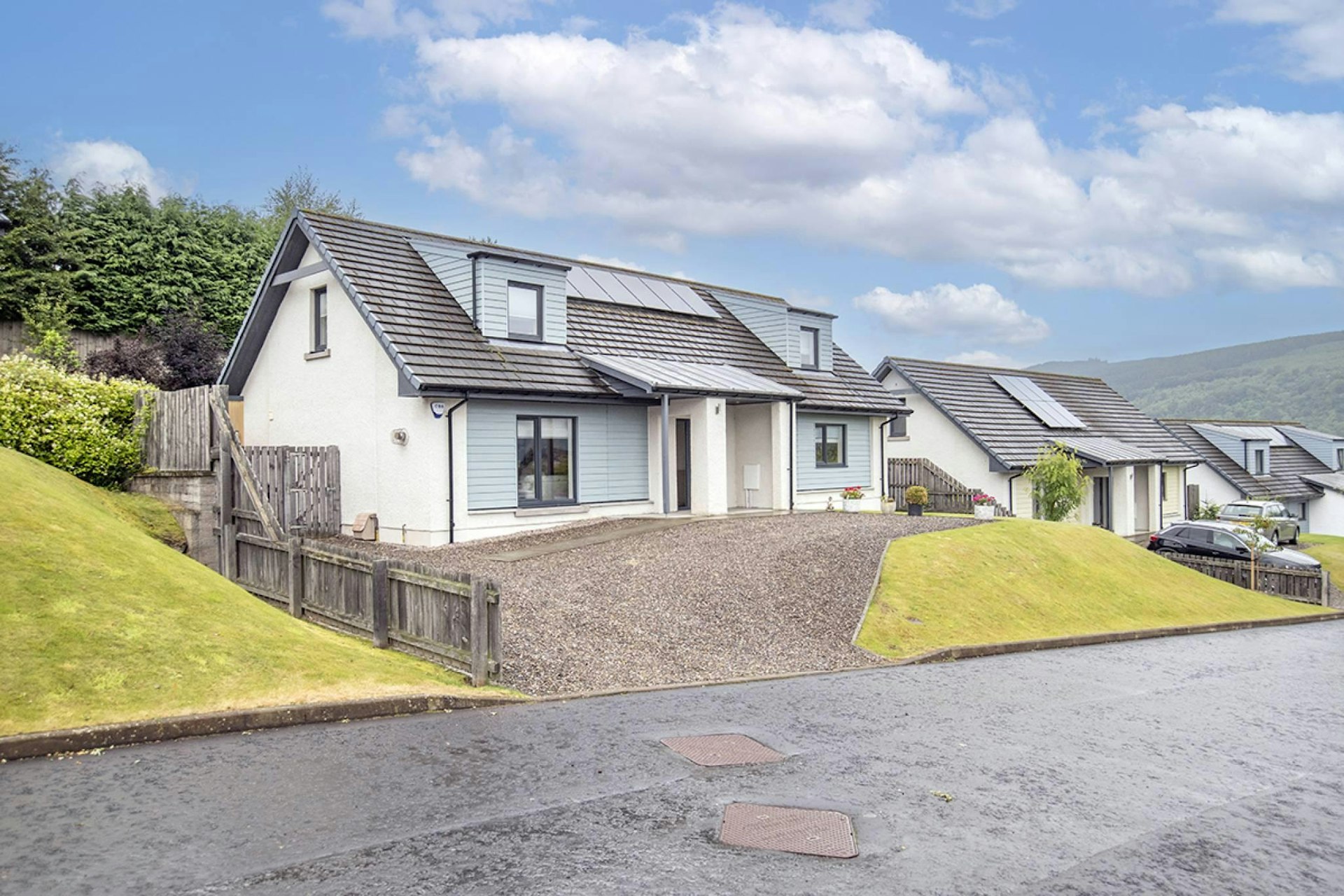 20 Cluny Crescent, Aberfeldy, PH15 2FL