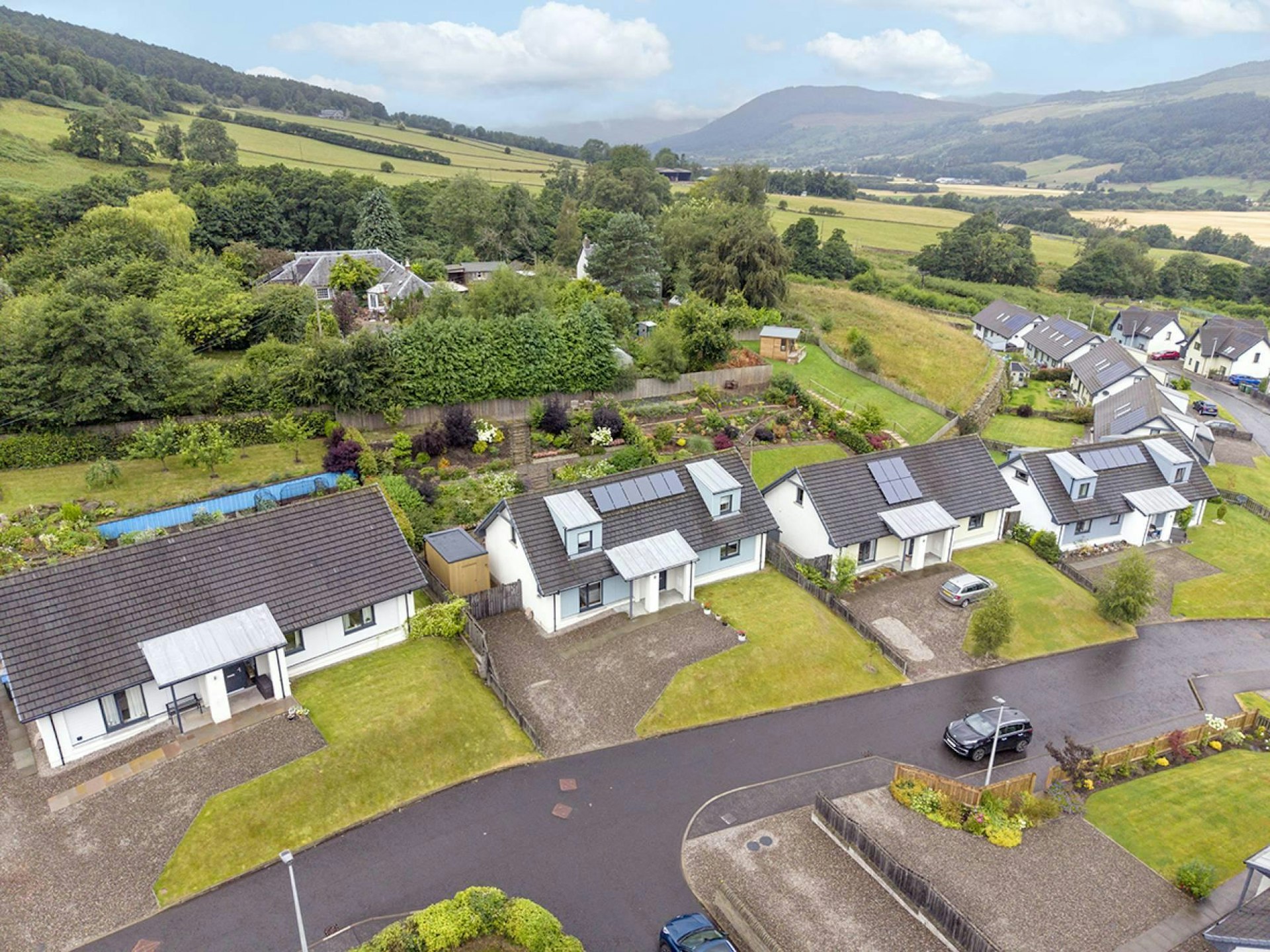 20 Cluny Crescent, Aberfeldy, PH15 2FL