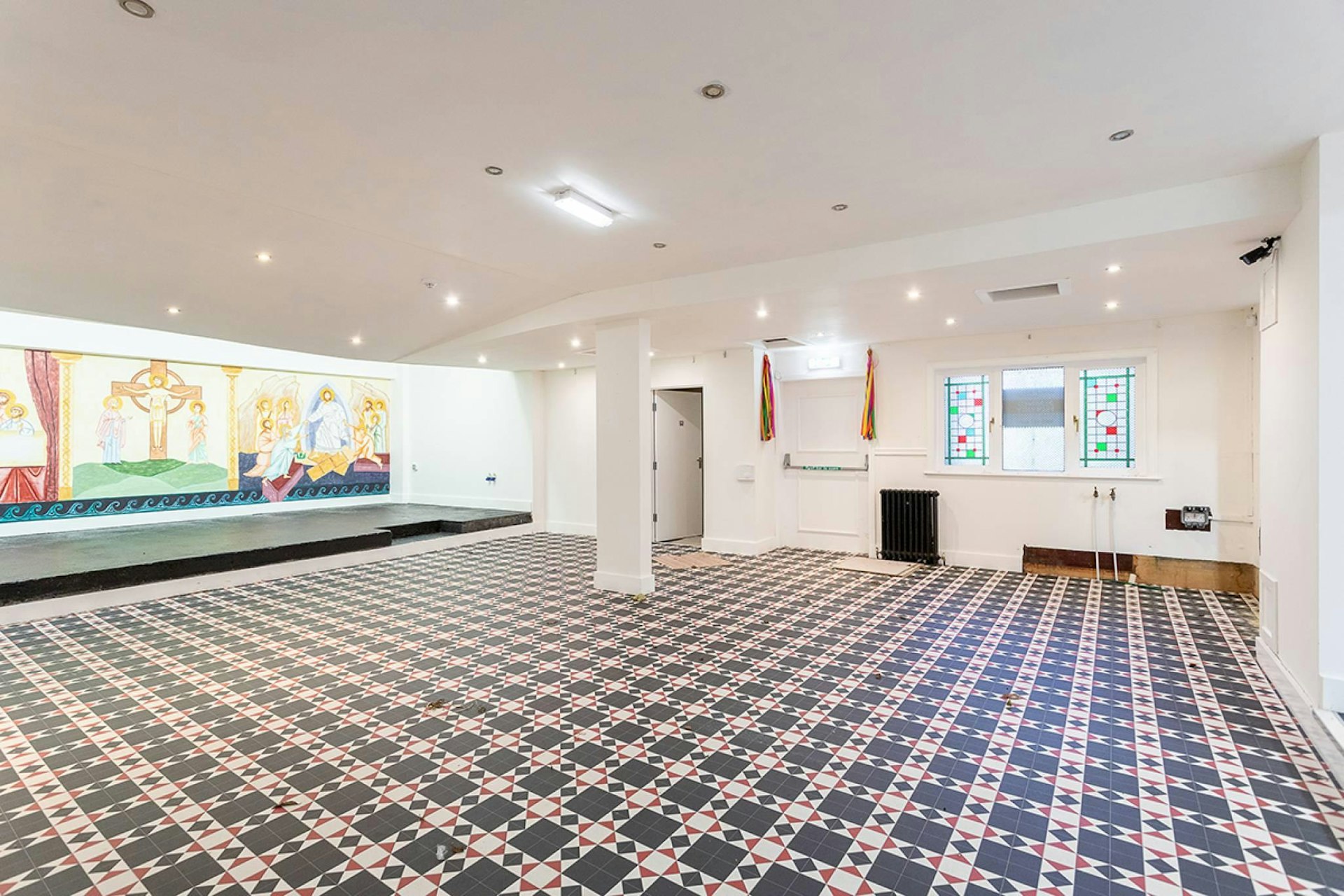 Greenside Hotel, 1 High Street, Leslie, Glenrothes, KY6 3DA