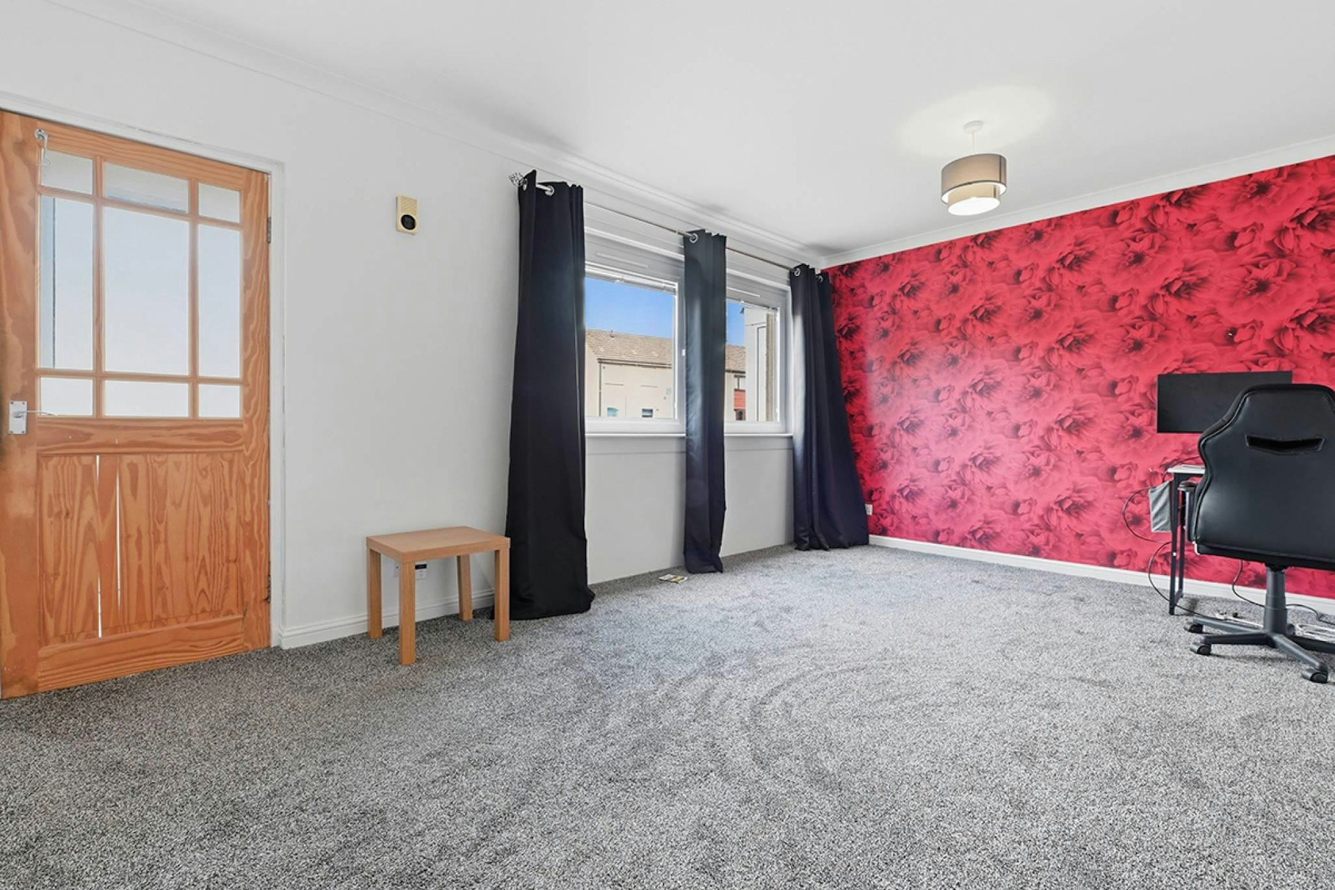 49 Bridge Street, Cowdenbeath, KY4 8NH
