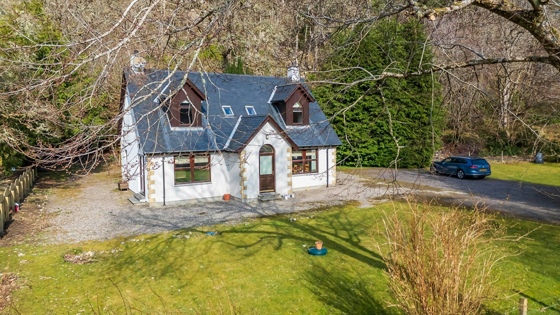 Tigh Na Braighe, Invergarry, Lochaber, PH35 4HG