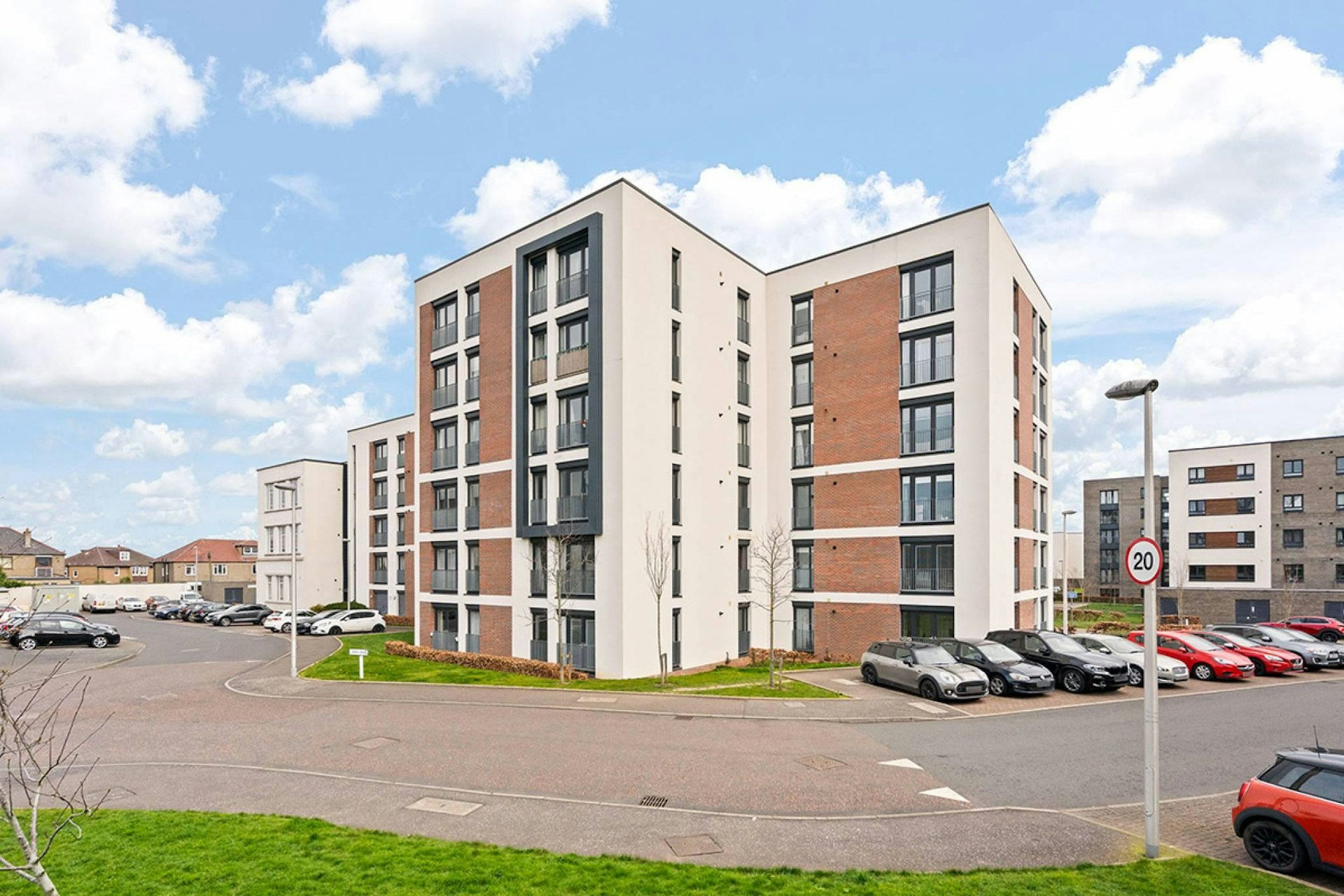 Flat 8, 1 Arneil Place, Edinburgh, EH5 2LZ
