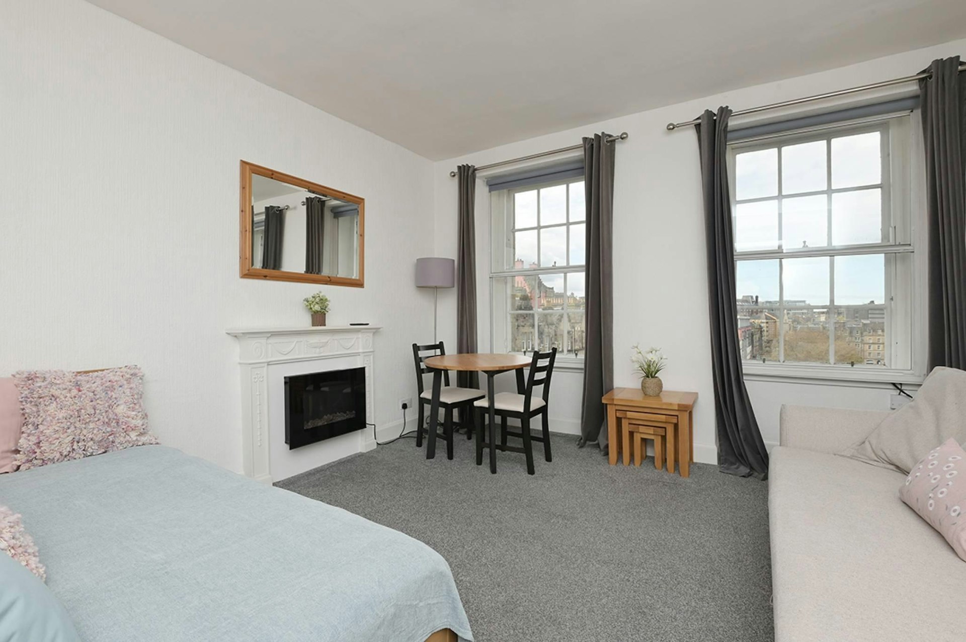 112A/11 West Bow, Old Town, Edinburgh, EH1 2HH