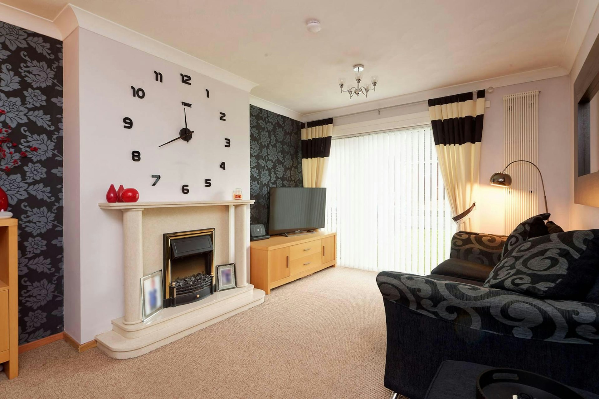 9 Holmlea Drive, Kilmarnock, KA1 1UX