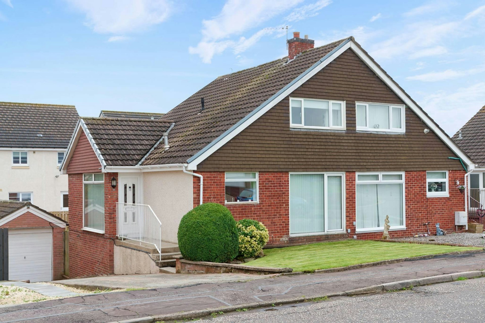 9 Holmlea Drive, Kilmarnock, KA1 1UX