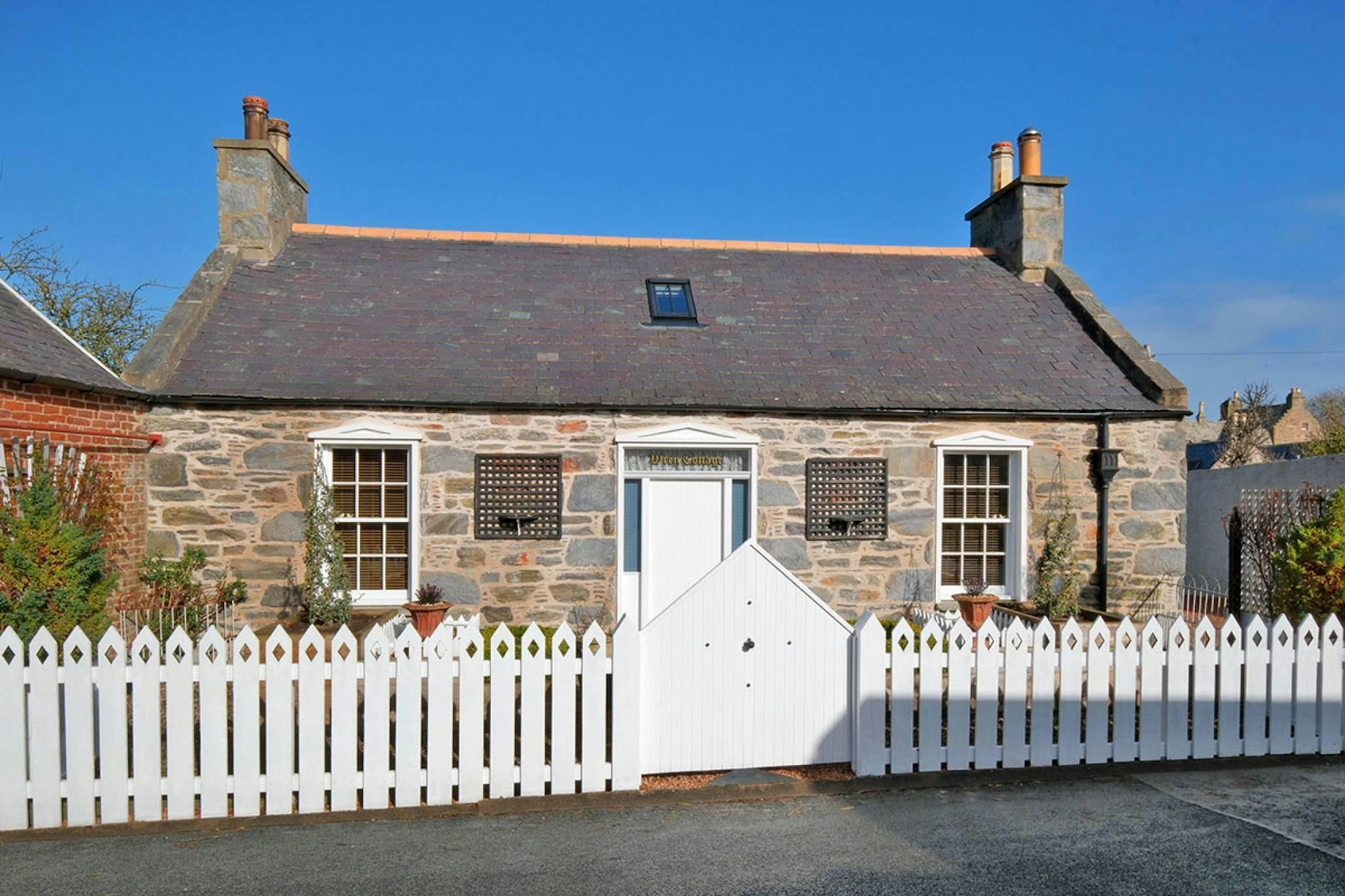 Wren Cottage Back Street, Fordyce, Banff, AB45 2SU